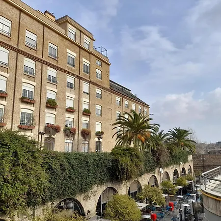Industrial Loft Trastevere Station Apartment *