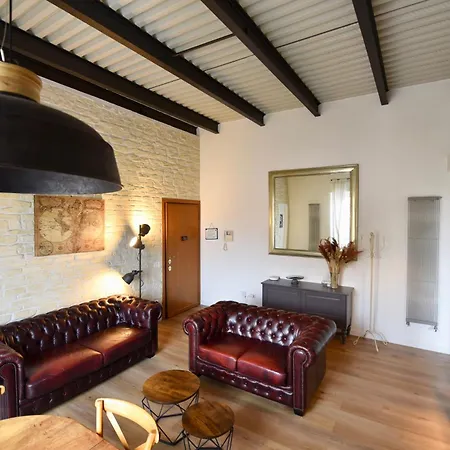 Industrial Loft Trastevere Station Apartment *
